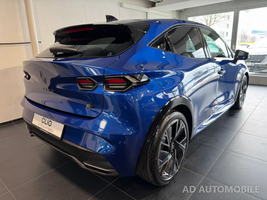 Renault CLIO E-TECH — 4