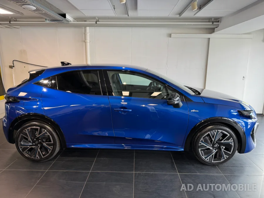 Renault CLIO E-TECH — 5